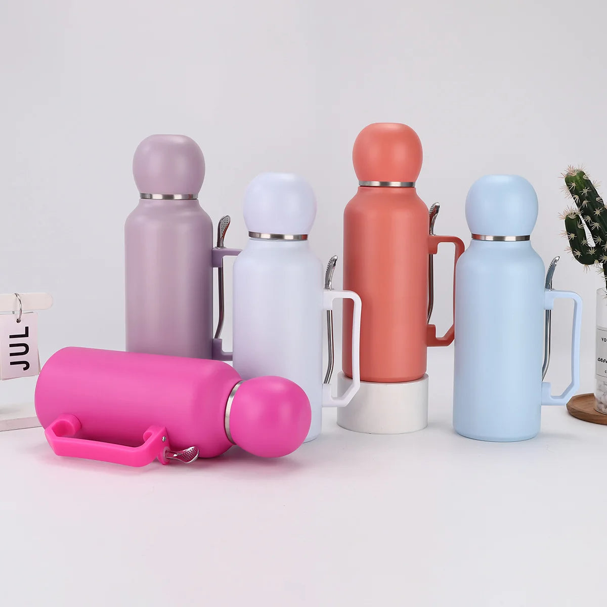 2-in-1 Yerba Mate Thermos – 1300ml Vacuum Insulated Bottle with Stainless Steel Cup & Bombilla